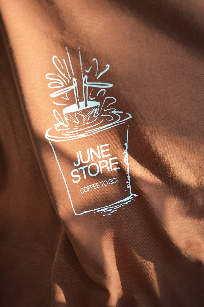 June - Coffee To Go Tee - Brown